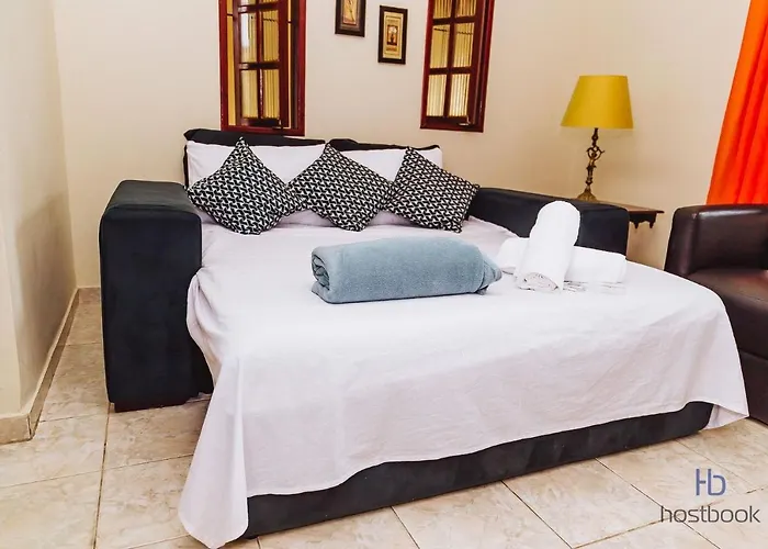 Duplex Com Quintal A 300M Da Praia | Rogp01
